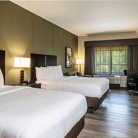 Best Western Plus Franciscan Square Inn & Suites Steubenville Εξωτερικό φωτογραφία