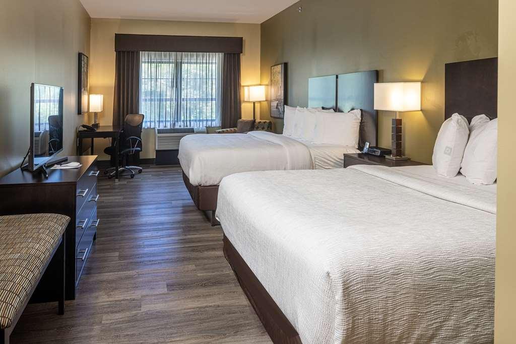 Best Western Plus Franciscan Square Inn & Suites Steubenville Δωμάτιο φωτογραφία